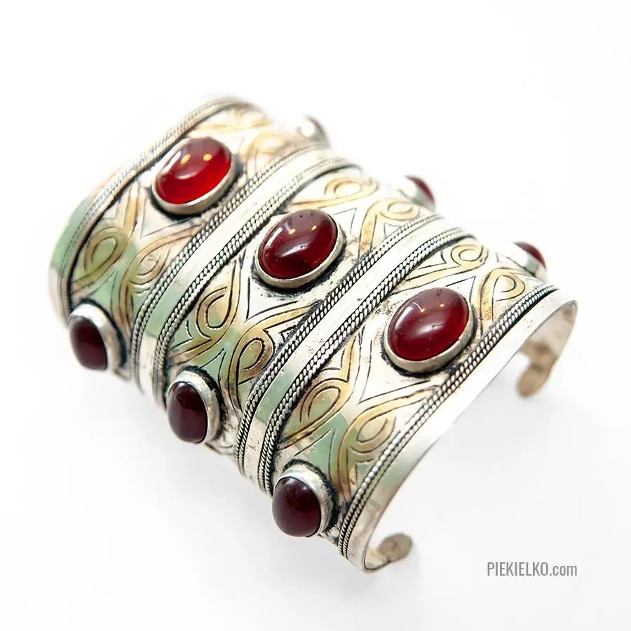 Large Turkmen bracelet