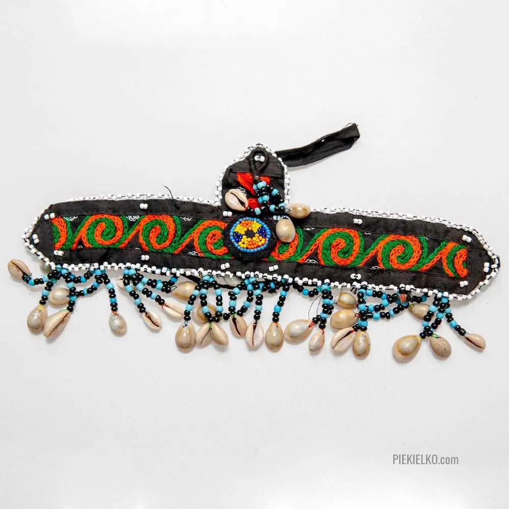 <span class="jp_product_title">Wyszywana opaska Kuchi</span>