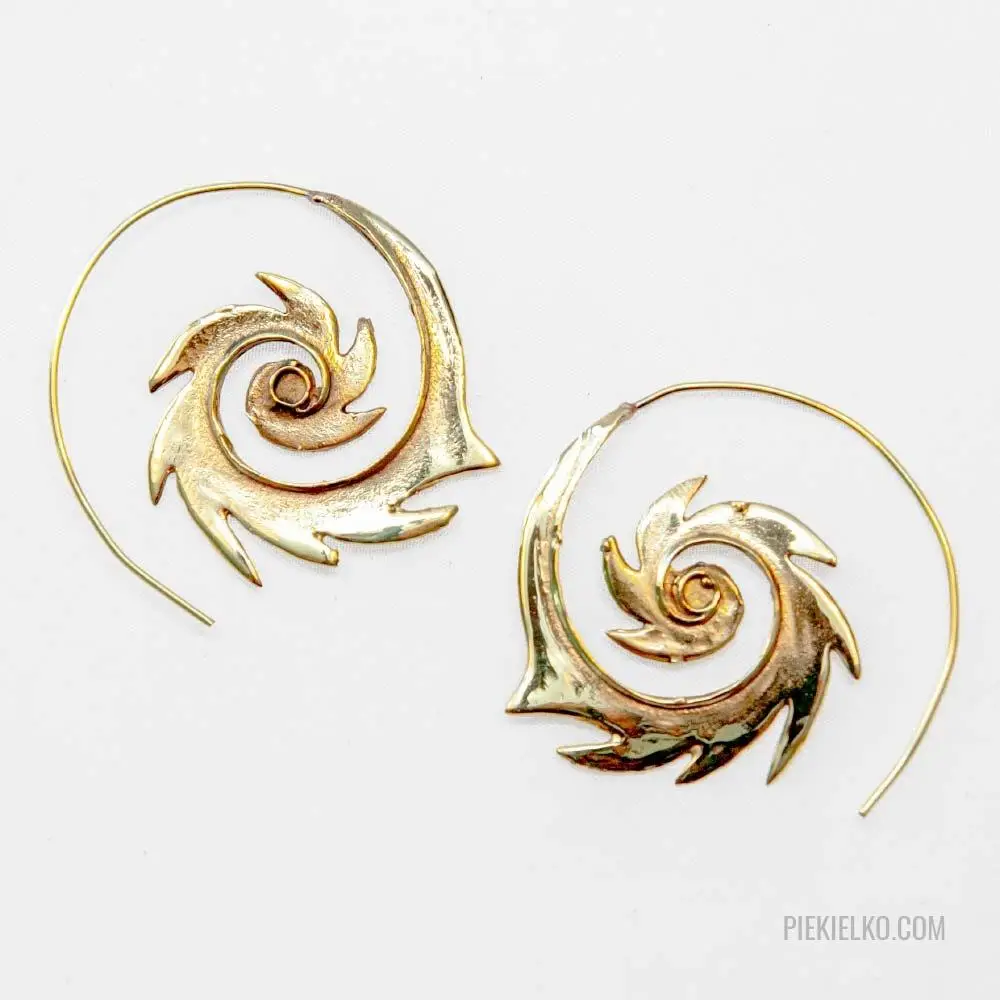 Indyjskie kolczyki spiralne