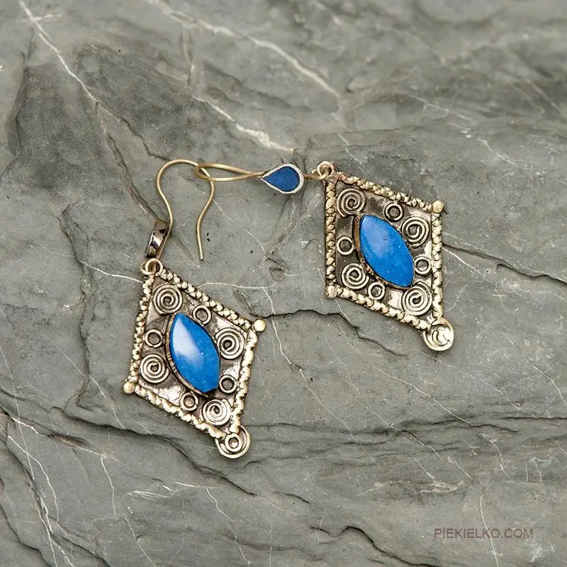 Afghan earrings with lapis lazuli