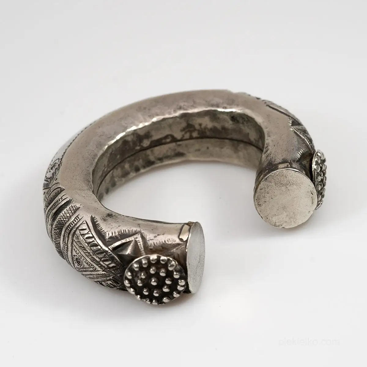 Kaszmirskie bangle z dzwonkami
