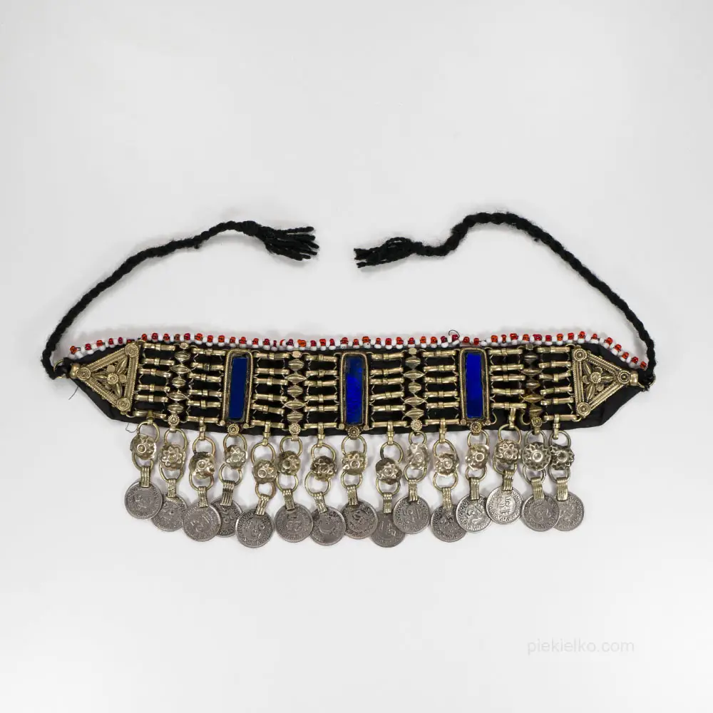 Stary choker Kuchi z rupiami