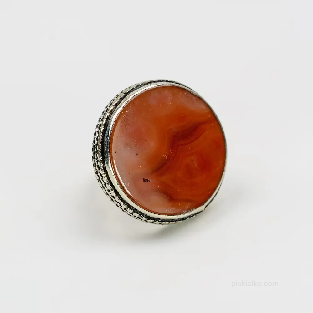 Signet ring with red carnelian &ndash; classic chalcedony in an oxidized frame